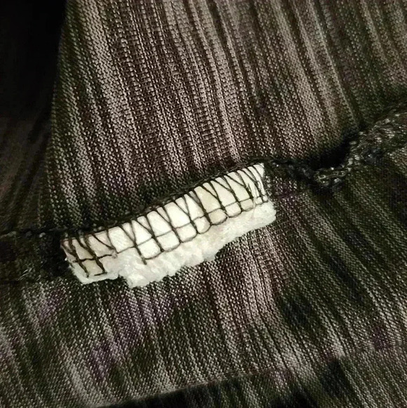 Adidas Men's Primegreen Aeroready Athletic Heather Grey Shirt Workout Top, sz SM - Picture 5 of 12